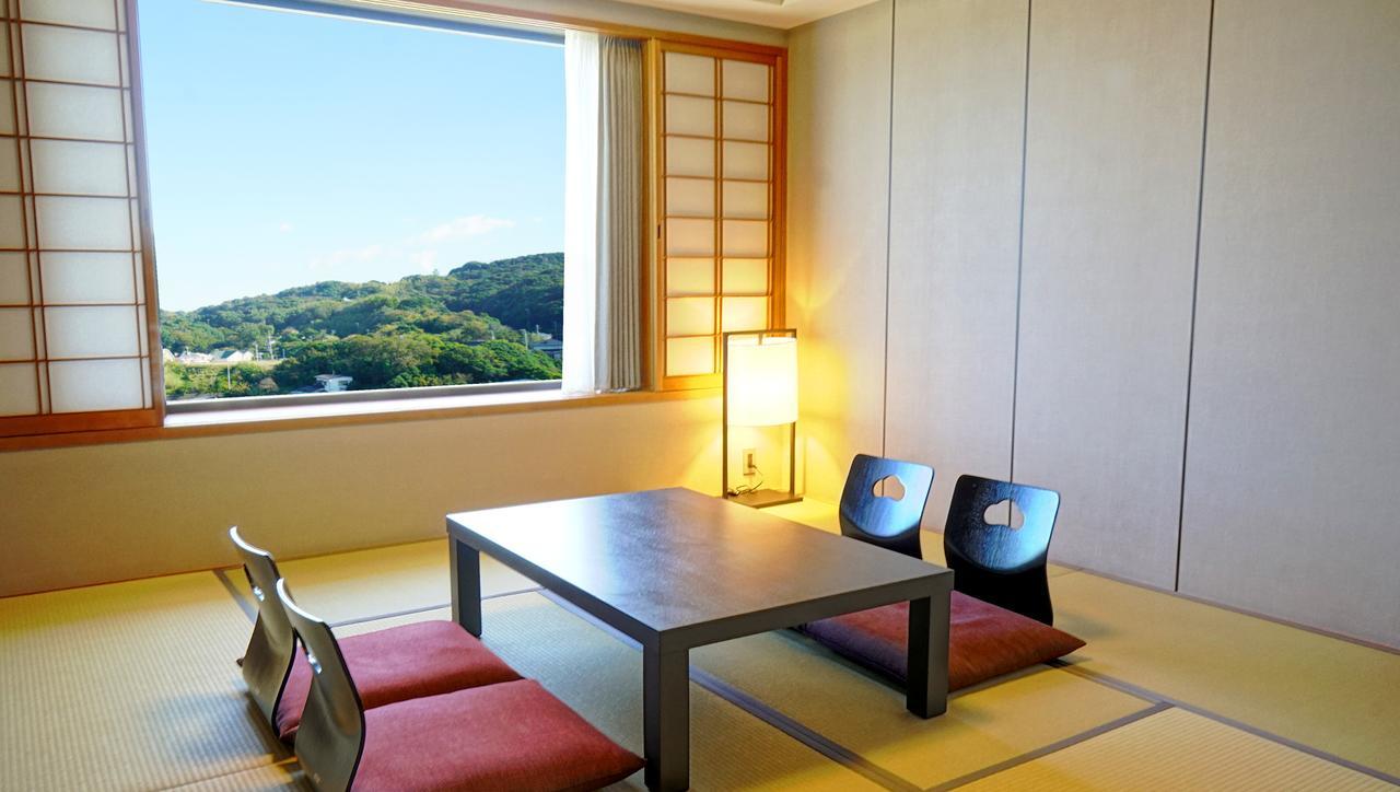 난키-시라하마 메리어트 호텔 외부 사진 A traditional Japanese room
